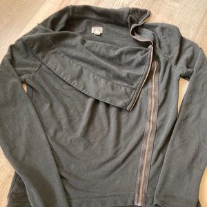 Women’s long sleeve zip up